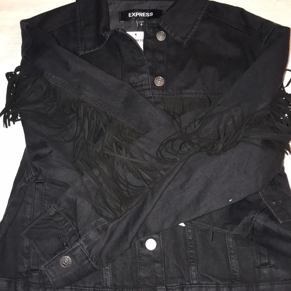 Black Jacket - Picture 4 of 5
